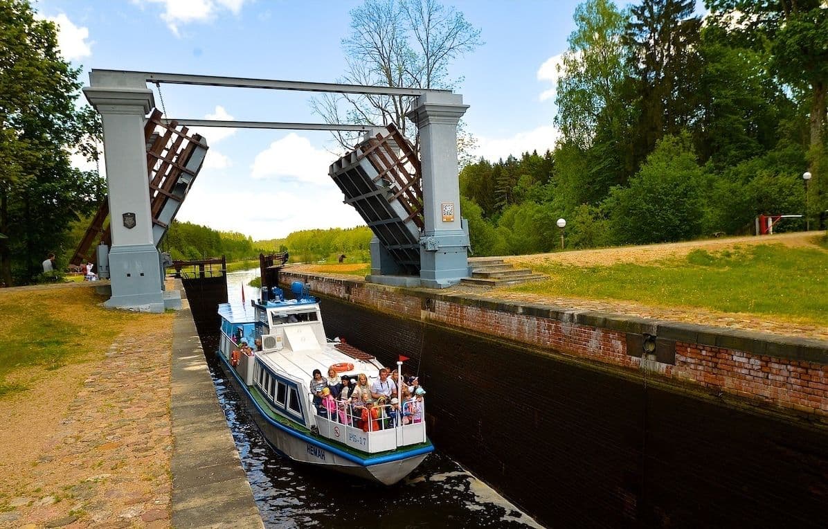 Августовский канал