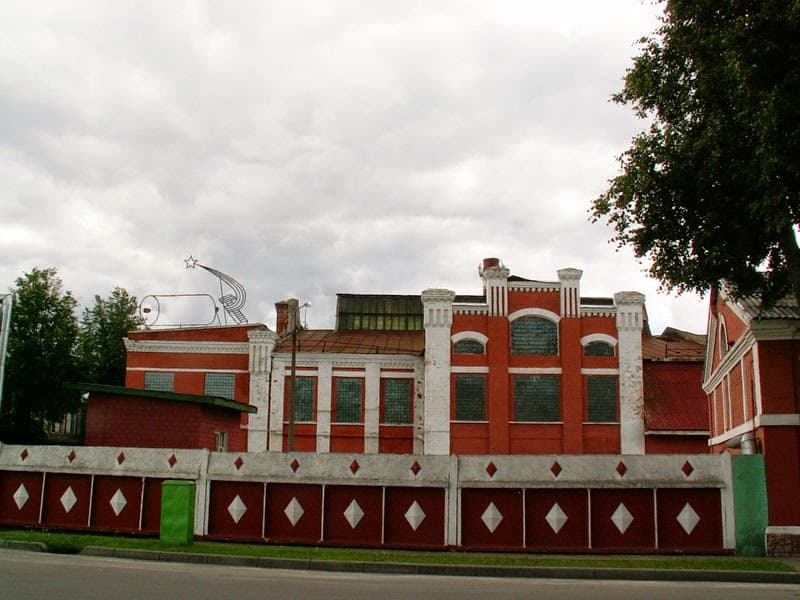 Добруш. Комплекс будынкаў папяровай фабрыкі.