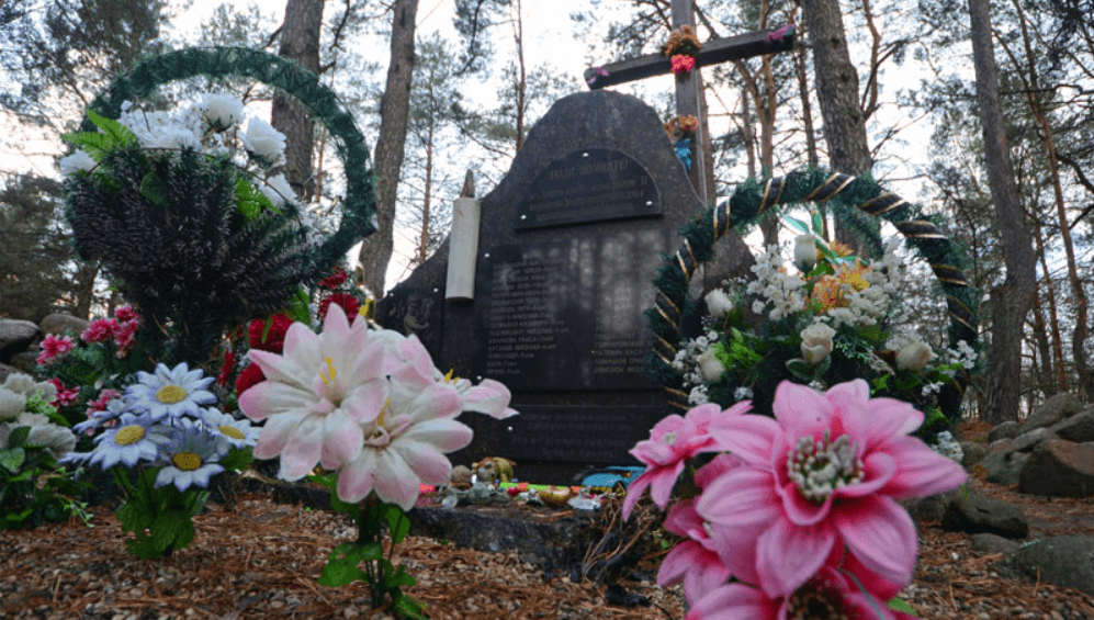 Leplevka. Monument to child victims of fascism.
