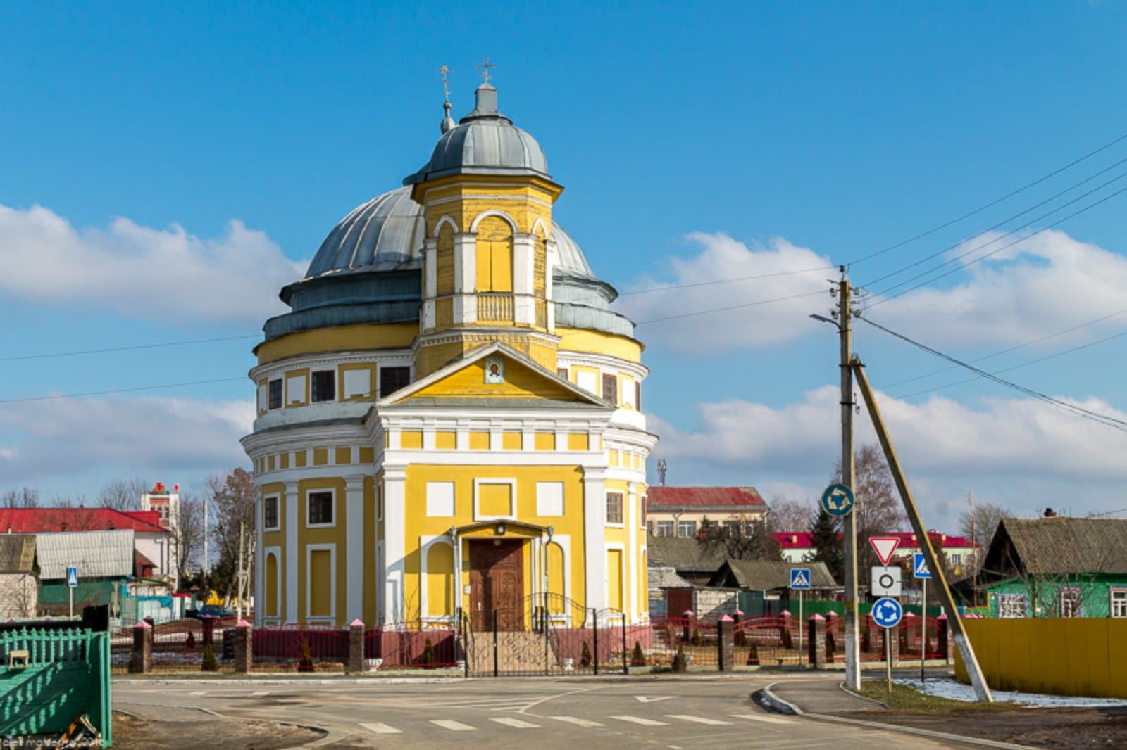 Чечерск. Спасо-Преображенская церковь.