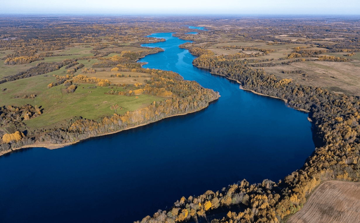 Глубокский район. Озеро Долгое.