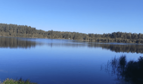 Люсино. Озеро Красное.