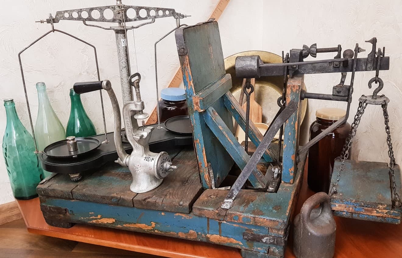 Brest. The Greenberg Pharmacy.