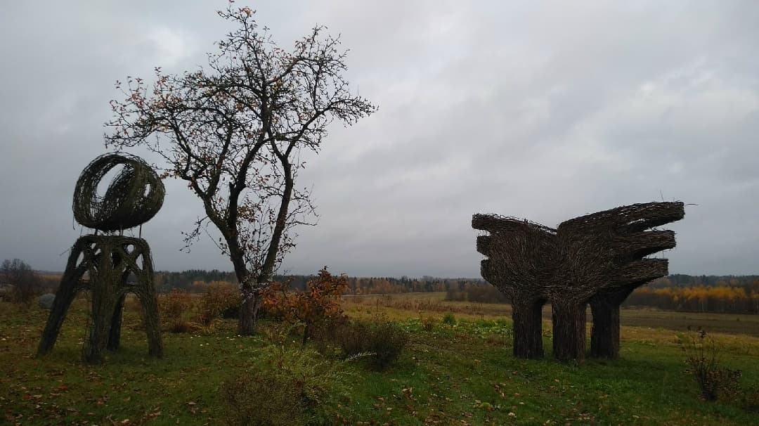 Арт-парк Манылы Холм.