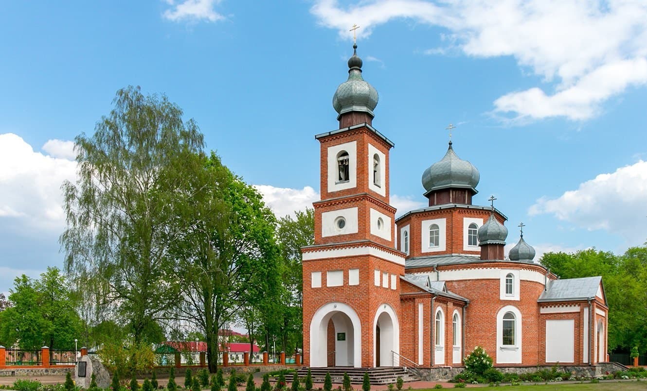 Лельчицы. Храм Святой Троицы.