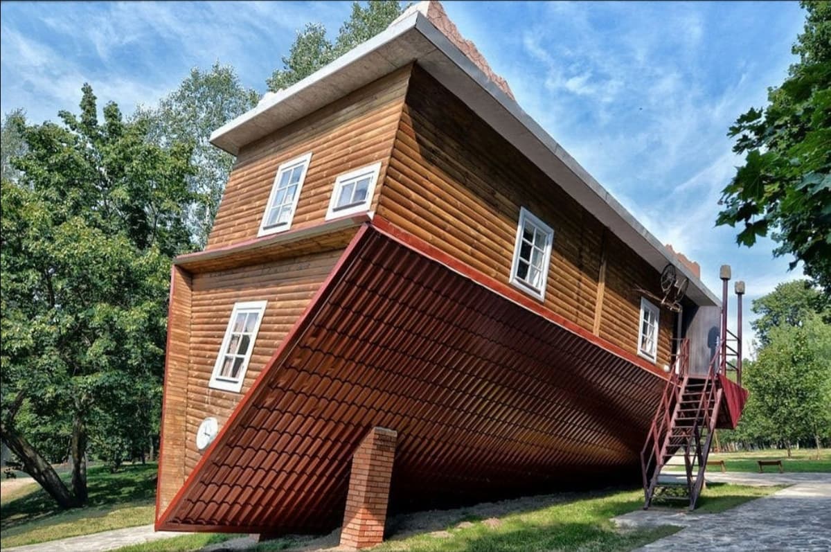 Manor and park complex "Dukorsky Maentak".