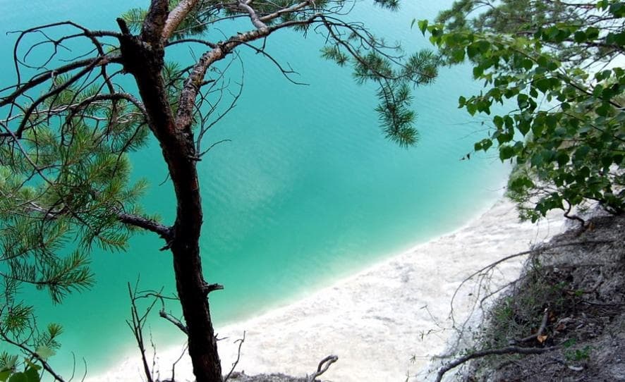 Меловые карьеры около деревни Пышки.