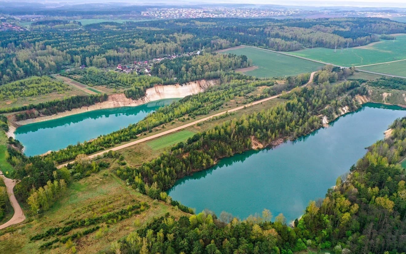 Меловые карьеры около деревни Пышки.