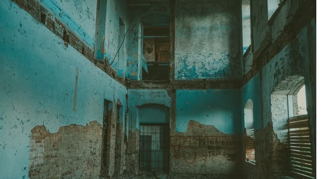 Мазыр. Закінутая павятовая бальніца пачатку XX стагоддзя.