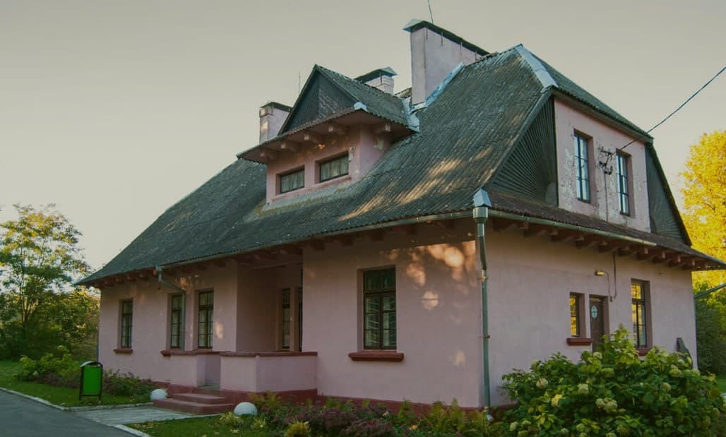 Бердаўка. Былы дом дырэктара конезавода.