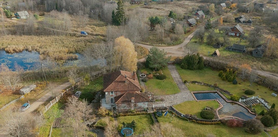 Бобруйщина. Здание бывшей водяной мельницы.