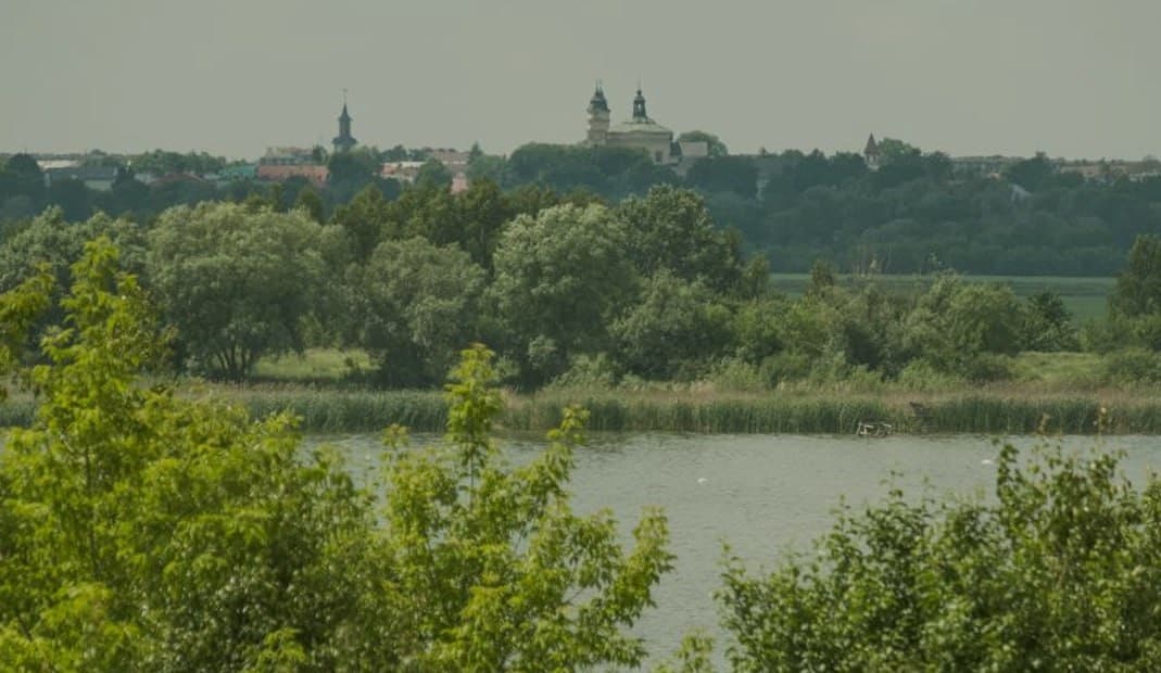Tomashovka. Railway station "Vlodava".