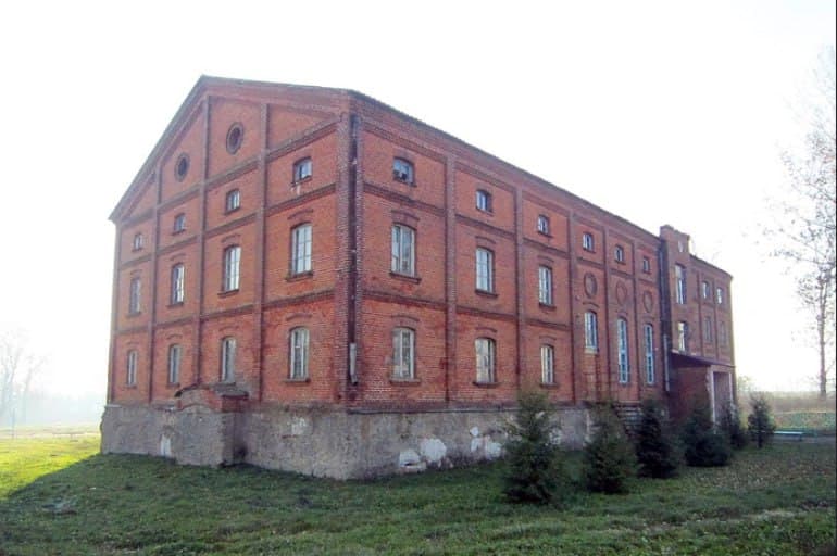 Adampol. The ancient distillery of Adam Khreptovich.
