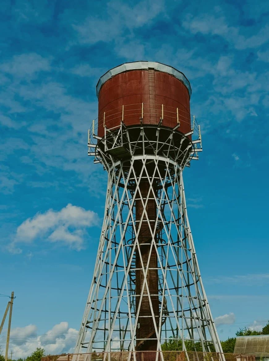 Kokhanovo. The Shukhov water tower.