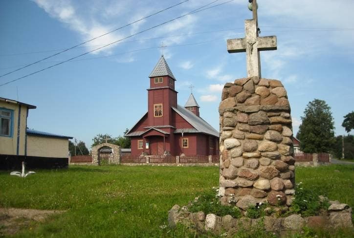 Порплішча. Касцёл Панны Марыі Каралевы.
