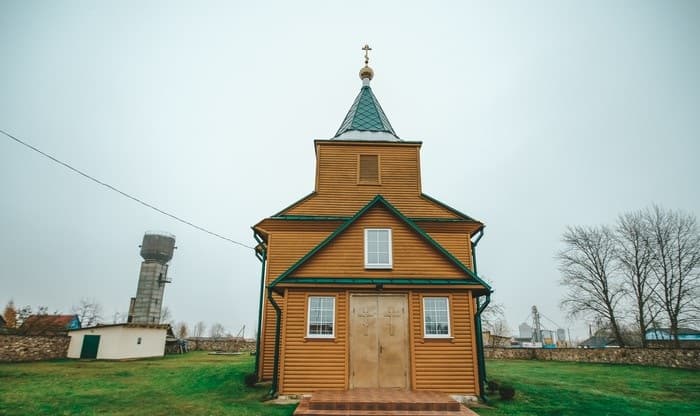 Княгинин. Троицкая церковь.